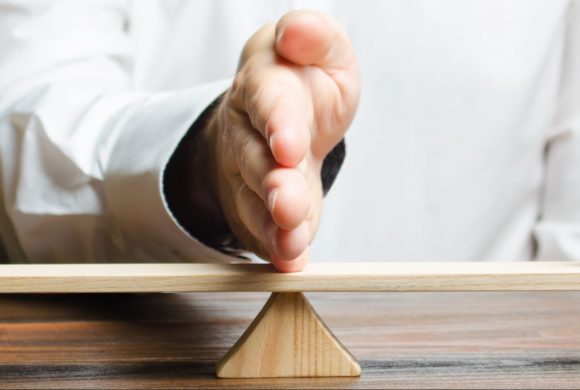 Bryan Schwartz Discusses Standard Fire v. Knowles Decision