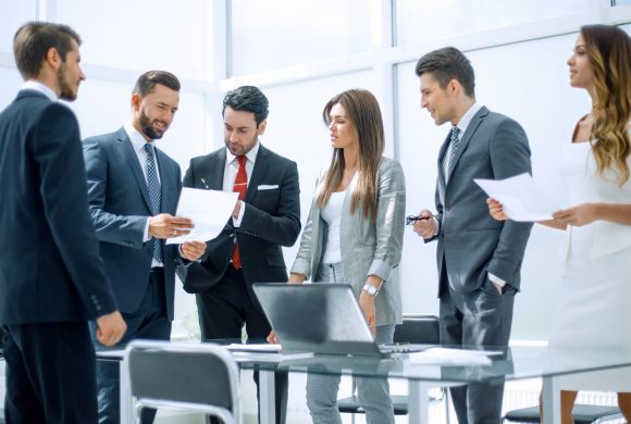 California Supreme Court Clarifies that Most Employers Must Provide Employees with Seats for Tasks that May Reasonably Performed While Sitting